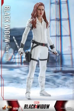Black Widow Sixth Scale Figure By Hot Toys Movie Masterpiece Series Black Widow -Optimal Model Geschäft black widow snow suit hot toys bunker158 3