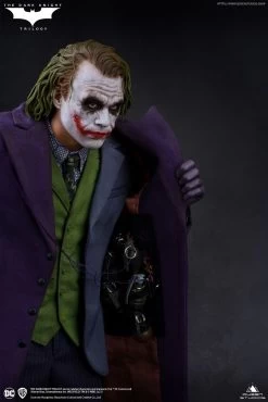 Joker Christopher Nolan S Batman The Dark Knight (Movie) Regular Joker (Heath Ledger) 1/4 Scale Statue -Optimal Model Geschäft joker heath ledger quarter scale statue sculpted hair regular edition queen studios bunker158 7