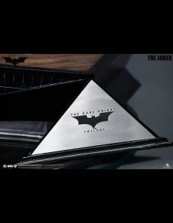 Joker 1:3 Heath Ledger -Optimal Model Geschäft joker heath ledger the dark knight dc movie queen studios bunker158 regular 2