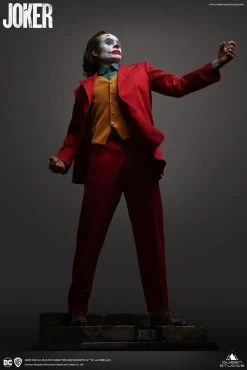 Joker (2019) Statue 1/2 Arthur Fleck Joker 95 Cm 29 Joker (2019) Statue 1/2 Arthur Fleck Joker 95 Cm -Optimal Model Geschäft queen studios joker half scale arthur fleck bunker158 1