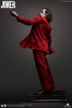 Joker (2019) Statue 1/2 Arthur Fleck Joker 95 Cm 22 Joker (2019) Statue 1/2 Arthur Fleck Joker 95 Cm -Optimal Model Geschäft queen studios joker half scale arthur fleck bunker158 8