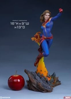Captain Marvel Statue By Sideshow Collectibles Avengers Assemble
