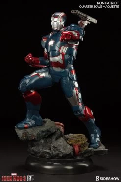 Iron Man 3: Iron Patriot Quarter Scale Maquette Aussteller