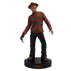 Nightmare On Elm Street: Freddy Krueger Motion Statue