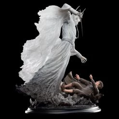 Lord Of The Rings: TheWitch King And Frodo At Weathertop 1/6 Scale -Optimal Model Geschäft the witch king and frodo at weathertop weta statue bunker158
