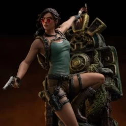 Tomb Raider Deluxe Art Scale Statue 1/10 Lara Croft 36 Cm