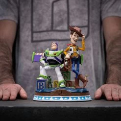 Toy Story Deluxe Art Scale Statue 1/10 Buzz & Woody 38 Cm -Optimal Model Geschäft x is95638 k