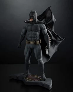 Batman V Superman: Dawn Of Justice Statue 1/6 Batman 32 Cm -Optimal Model Geschäft x mcf30245 e 1