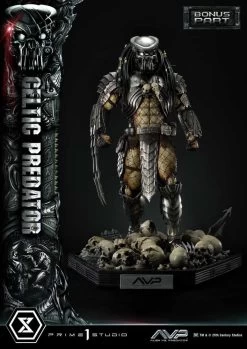 The Alien Vs. Predator Museum Masterline Series Statue 1/3 Celtic Predator Bonus Ver. 95 Cm