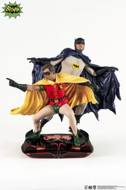 DC Comics PVC Diorama Statue 1/8 Batman & Robin 1966 23 Cm