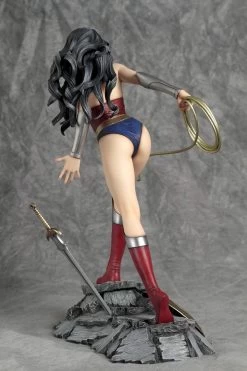 FFG DC Comics Wonder Woman (Luis Rojo) 1/6 Scale Figur -Optimal Model Geschäft xyam350892 c8rYRqGSZm0a2W
